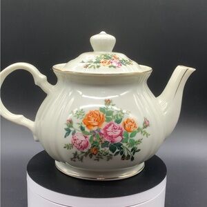 Vintage 1989 Floral Teapot Japan Gold Trim Roses Robinson Design Group